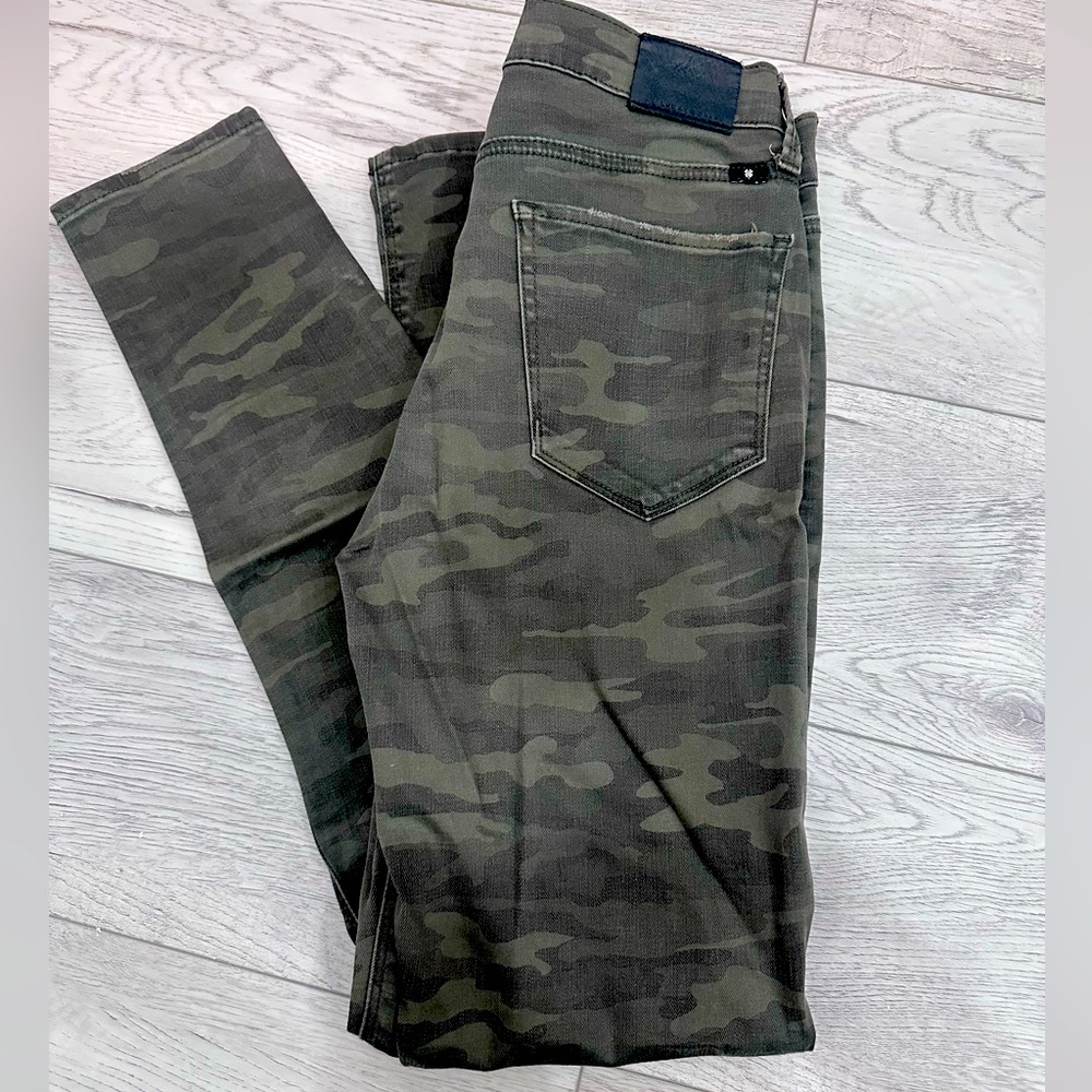 Lucky Brand Brook Legging Jean in Camo